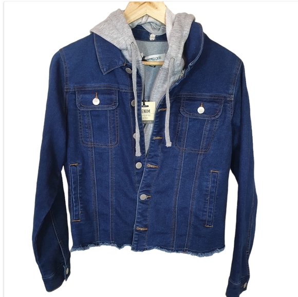 crossroads Jackets & Blazers - NWT Crossroads denim jacket Blue Size 12 with hoodie (detachable)